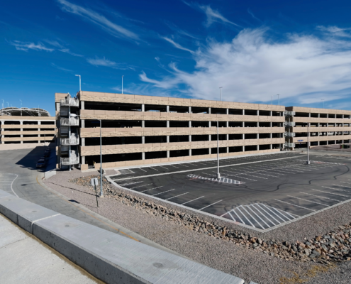 DENVER INTERNATIONAL AIRPORT mod 4 east parking structure Denver, CO | 615,400 SF | 1,821 Stalls | Design-Build