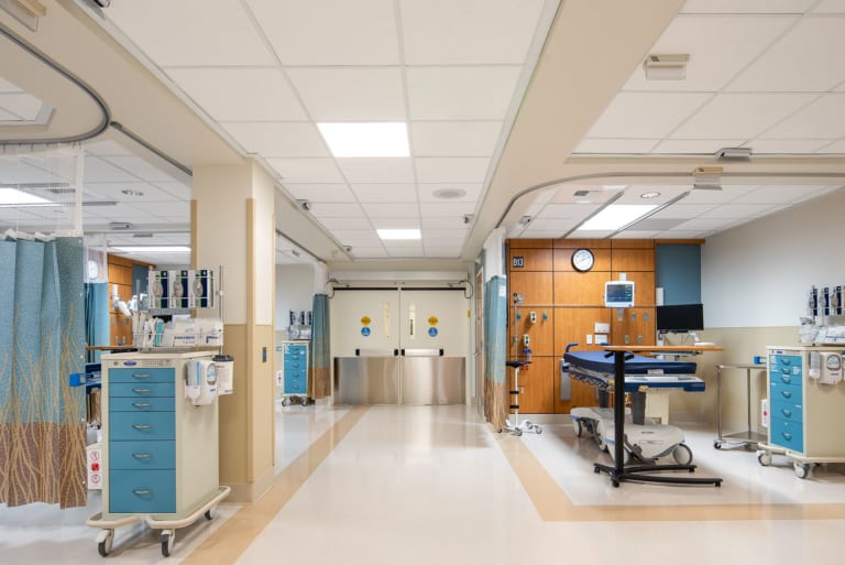 Sharp Grossmont Hospital_Print_IanPatzkePhotography--24012221