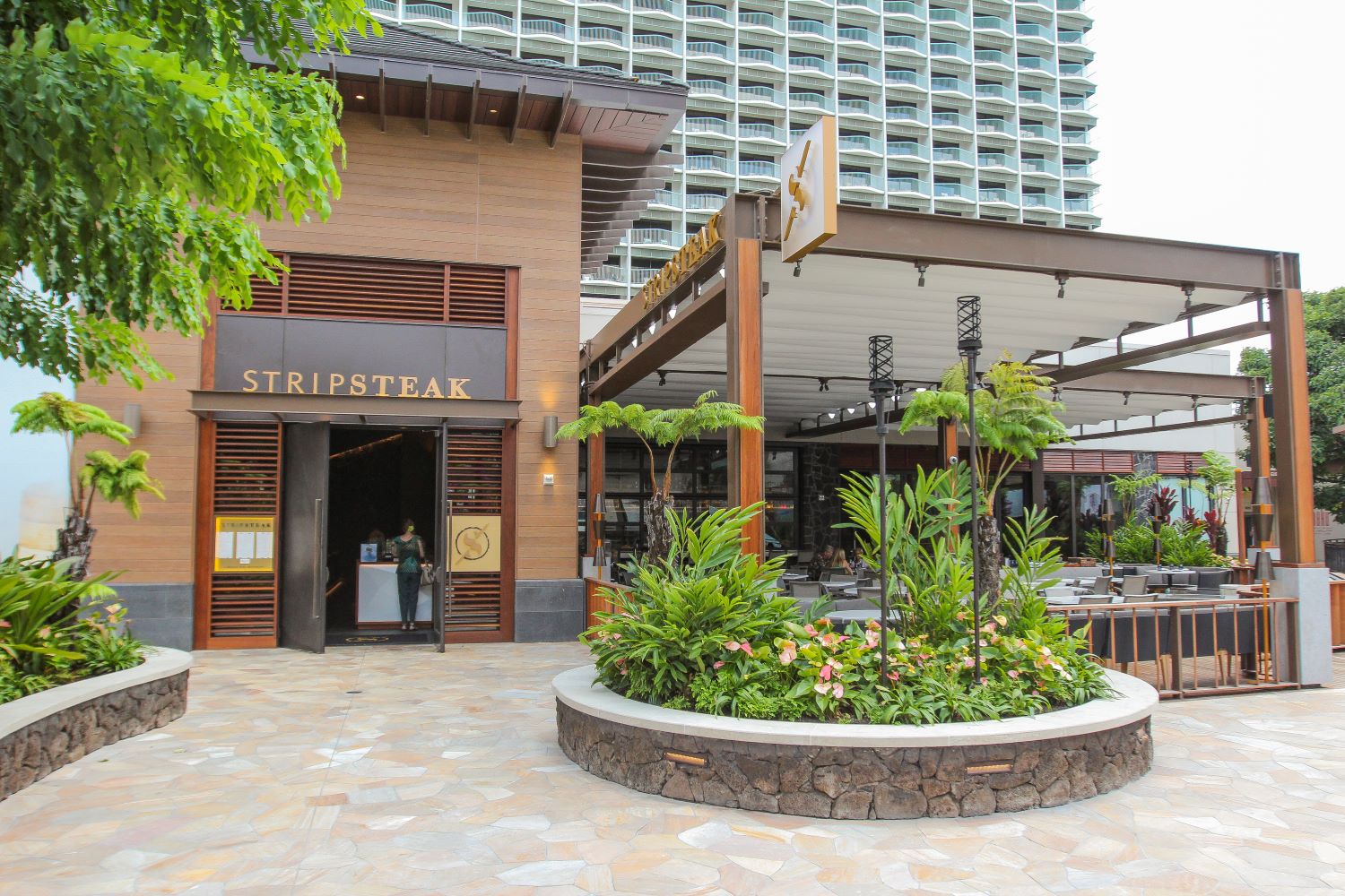 Stripsteak Waikiki Swinerton