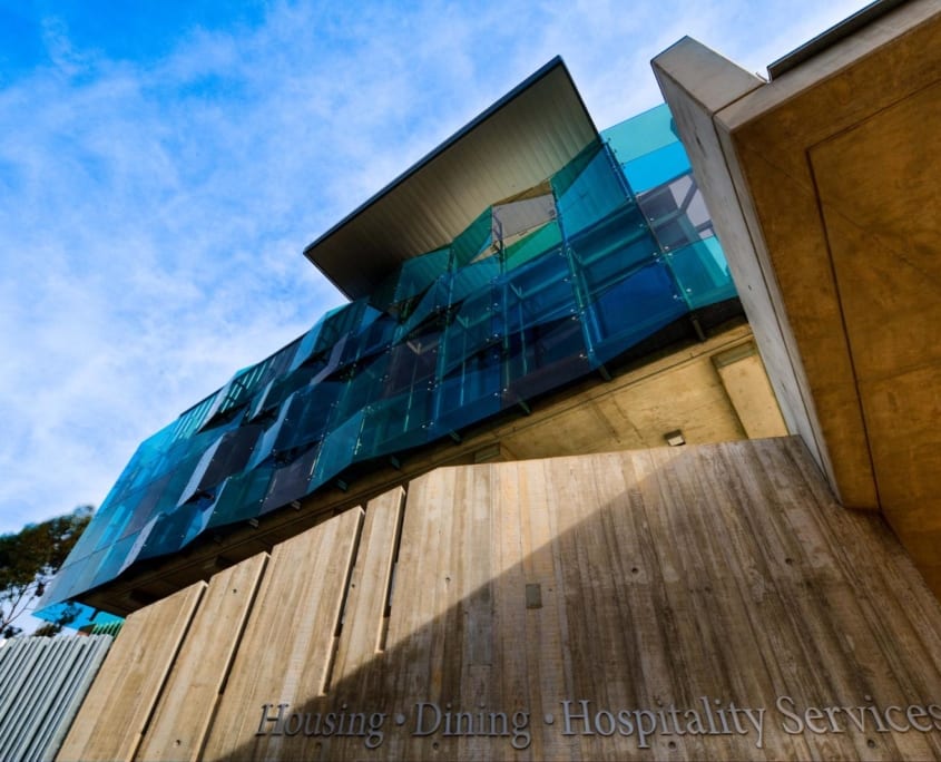 UCSD Housing & Dining Administration Services Building - Swinerton