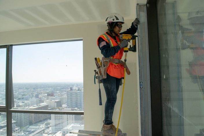 Craft drywall austin dallas women construction hanging drywall