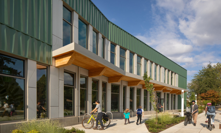 2024LS47-007_highres