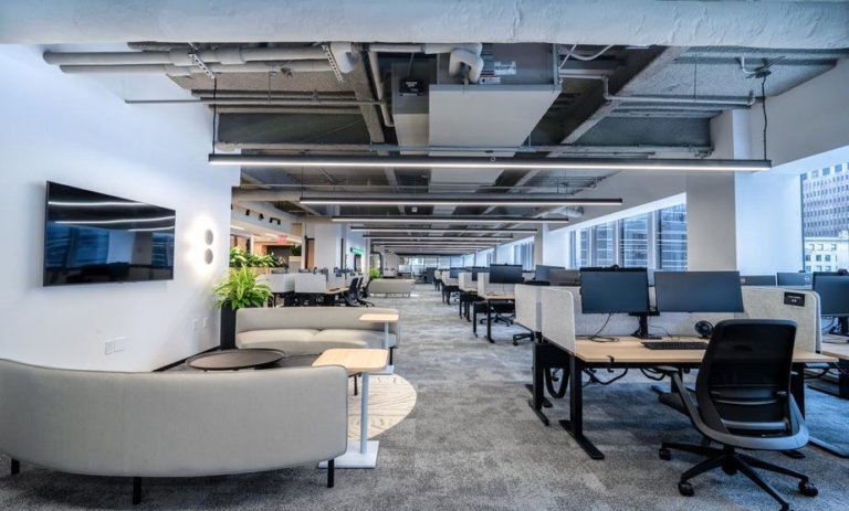 Swinerton One State Street-50 open work space LRG photography