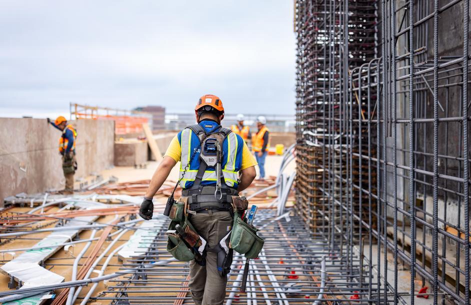 AI Construction Surge Meets Skilled Labor Reality